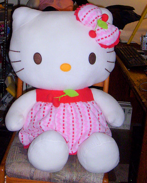 big hello kitty doll